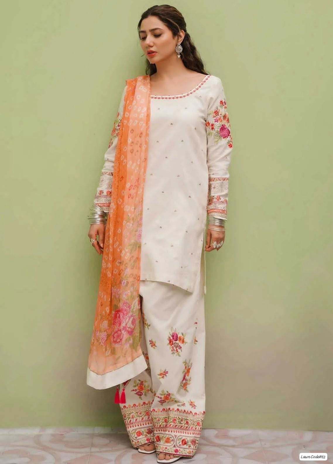 🌸 White & Rose Pink Embroidered Lawn Suit – Summer Collection